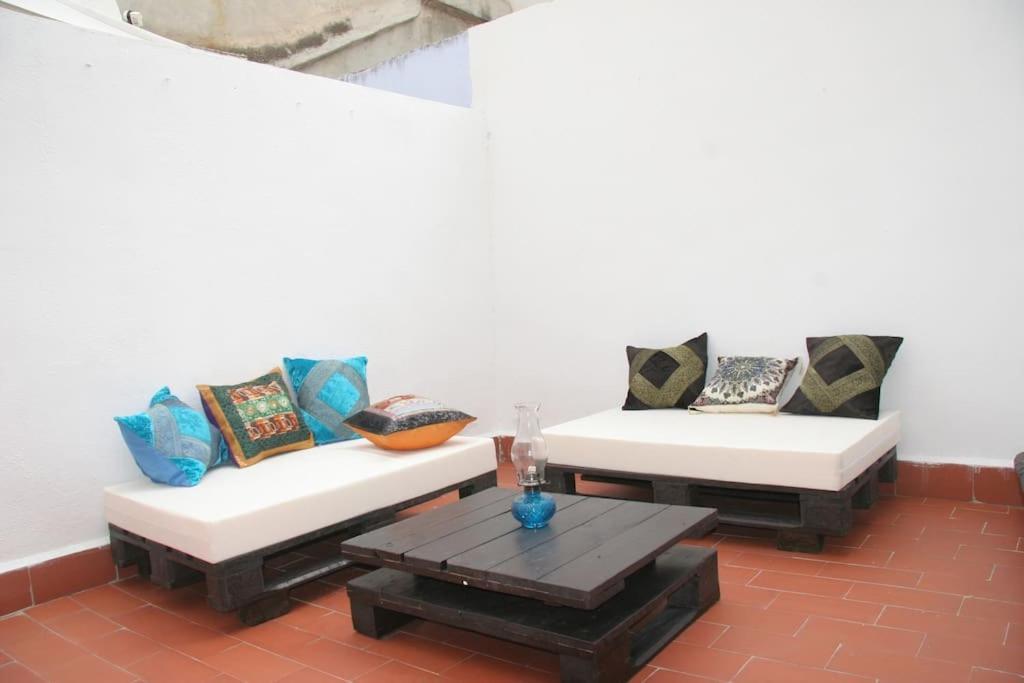 Ferienwohnung Bonito Ap Centrico Patio Wifi Parking Gratis. Granada Exterior foto